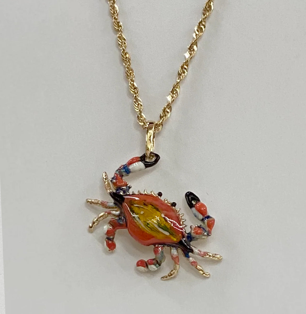 DETAILED 14K GOLD CRAB WITH EYE POPPING ENAMEL