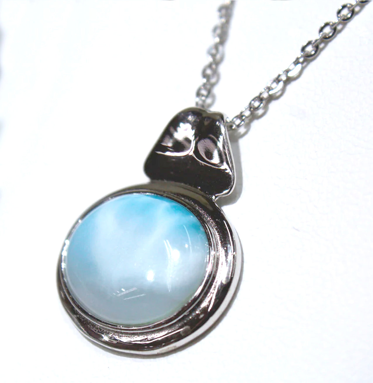 OVAL LARIMAR PENDANT