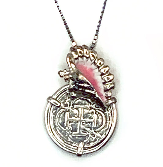 ATOCHA COIN PENDANT WITH CONCH SHELL