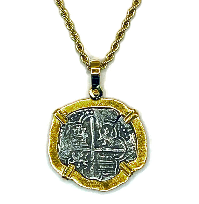 ATOCHA COIN PENDANT WITH GOLD BEZEL