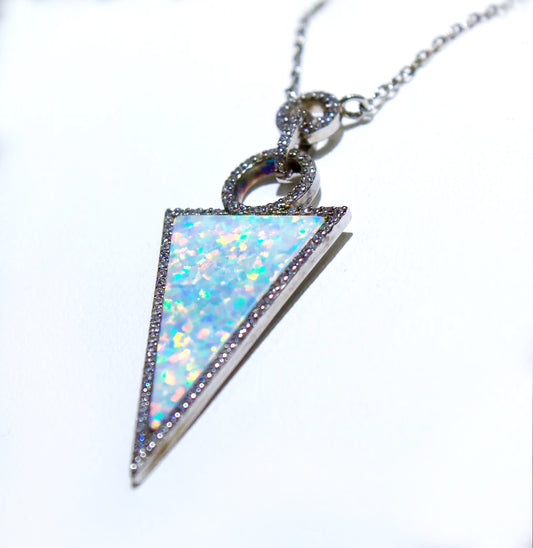 FASHIONABLE TRIANGLE WHITE OPAL PENDANT