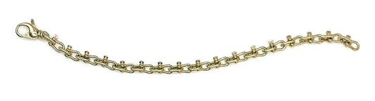 Gold Shackle Bracelet 1