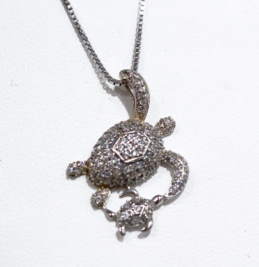 TURTLE WITH WHITE ZIRCON PENDANT