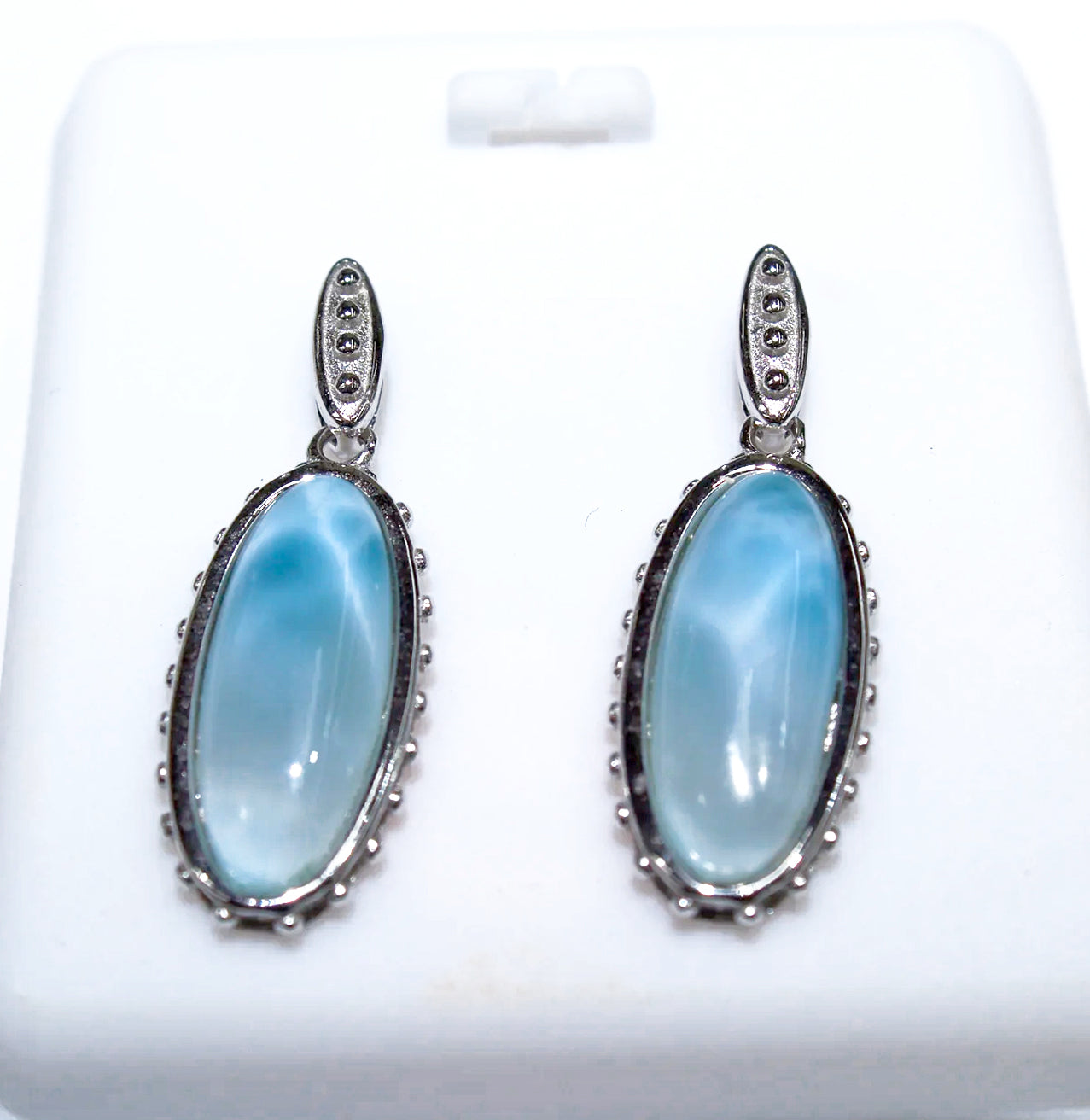 VINTAGE AZURE OVAL EARRINGS