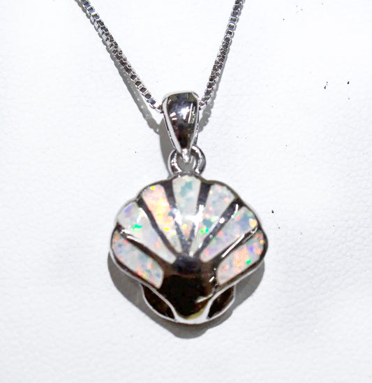 WHITE OPAL SEASHELL NECKLACE